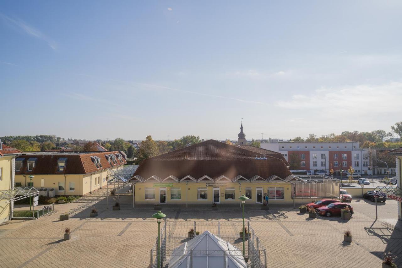 Warias Hotel & Restaurant Braunsbedra Екстериор снимка