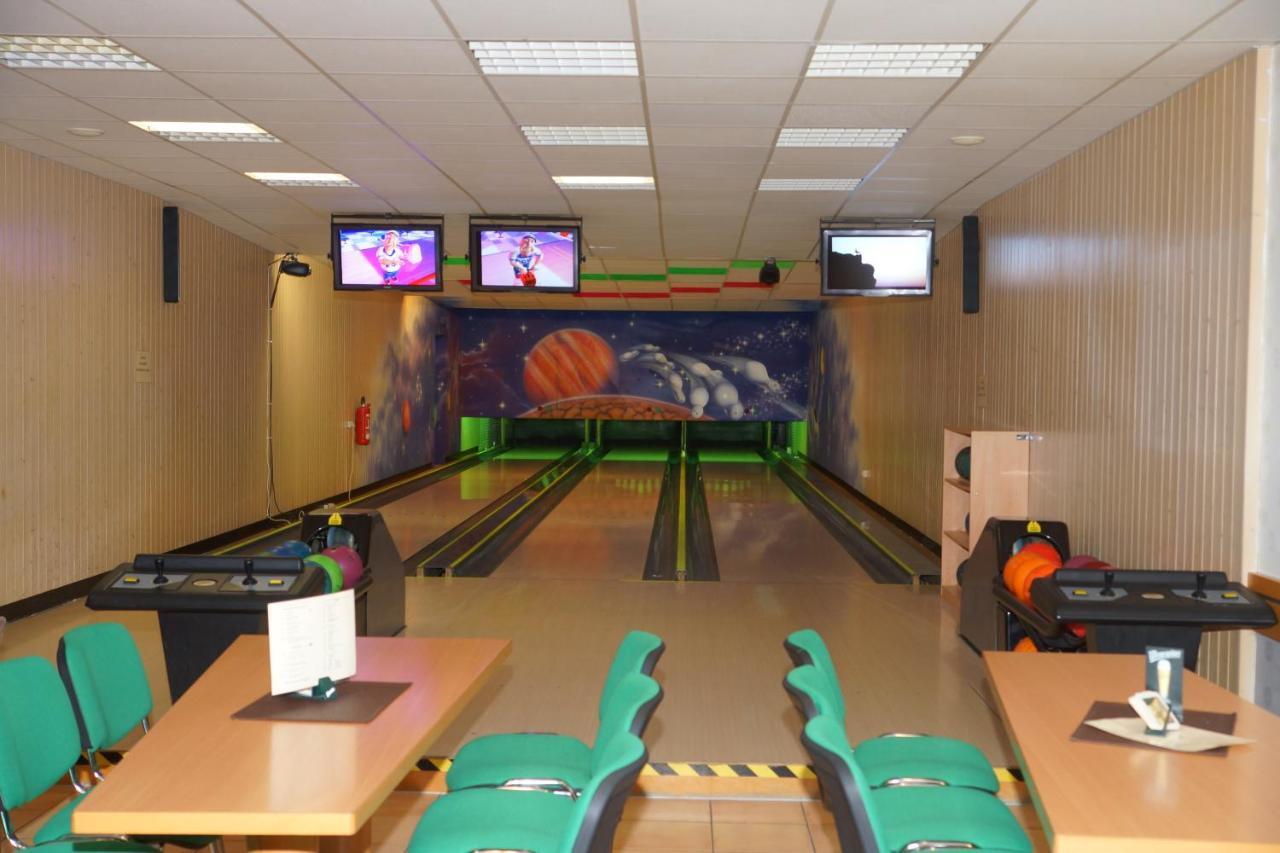 Warias Hotel & Restaurant Braunsbedra Екстериор снимка