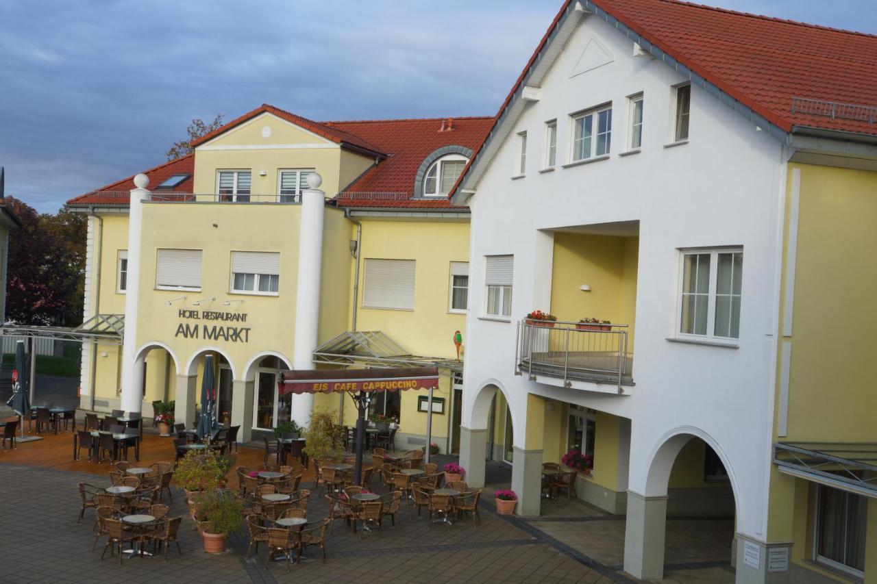 Warias Hotel & Restaurant Braunsbedra Екстериор снимка