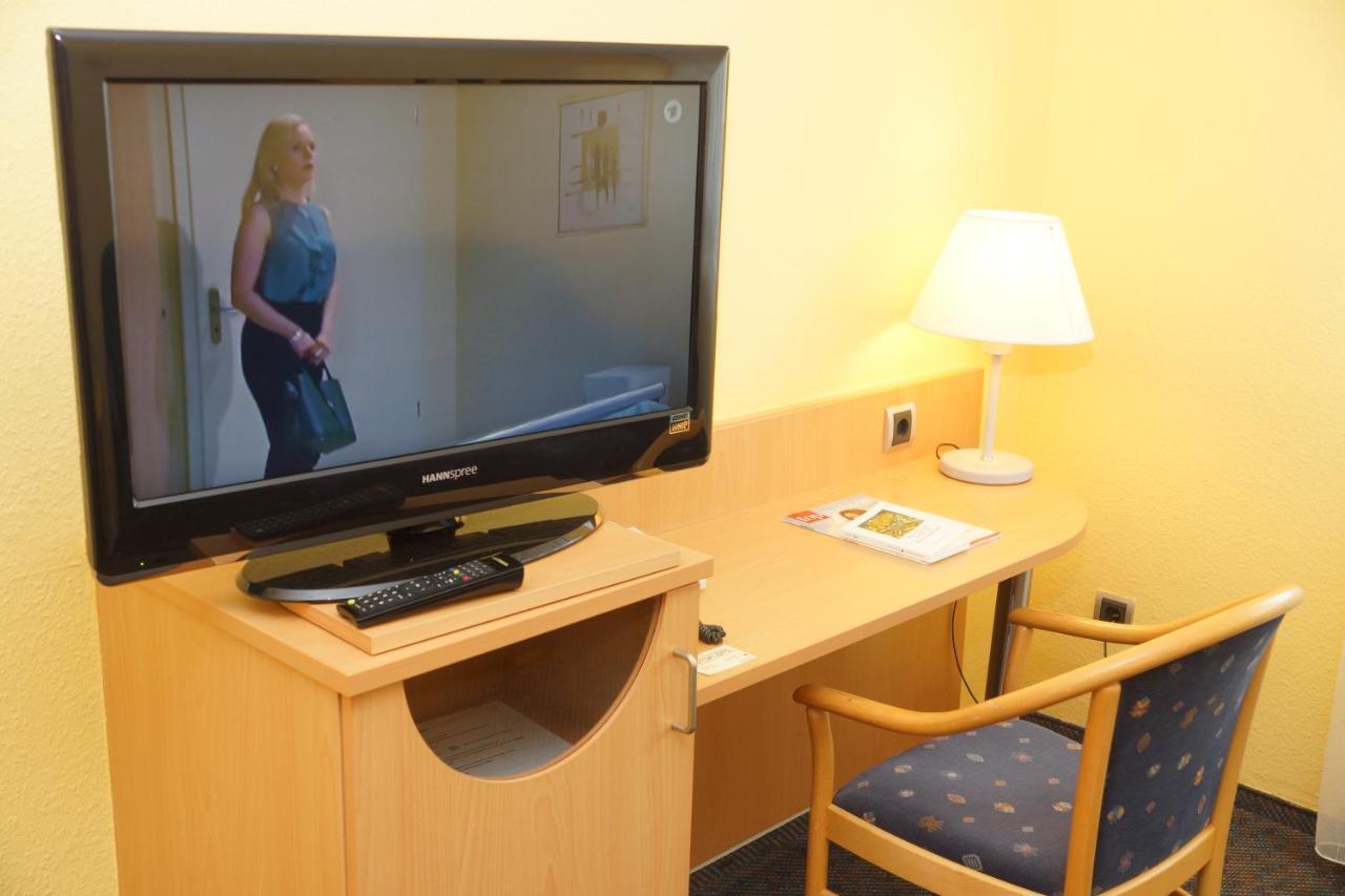Warias Hotel & Restaurant Braunsbedra Екстериор снимка