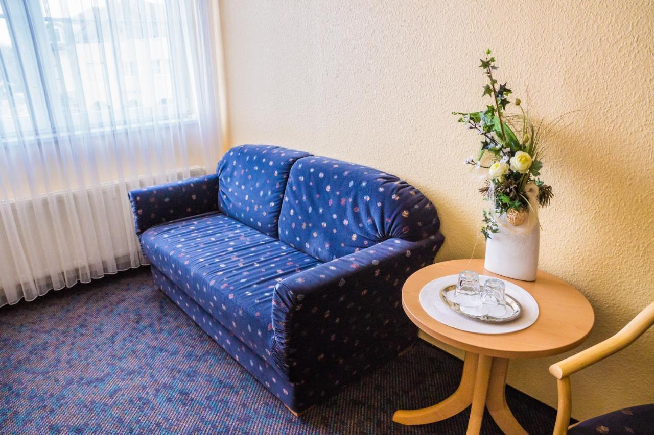 Warias Hotel & Restaurant Braunsbedra Екстериор снимка